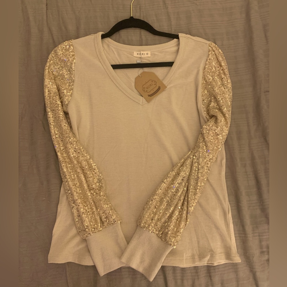 NWT Kori beige tan sequin sparkly long sleeve sweater shirt top blouse women’s S